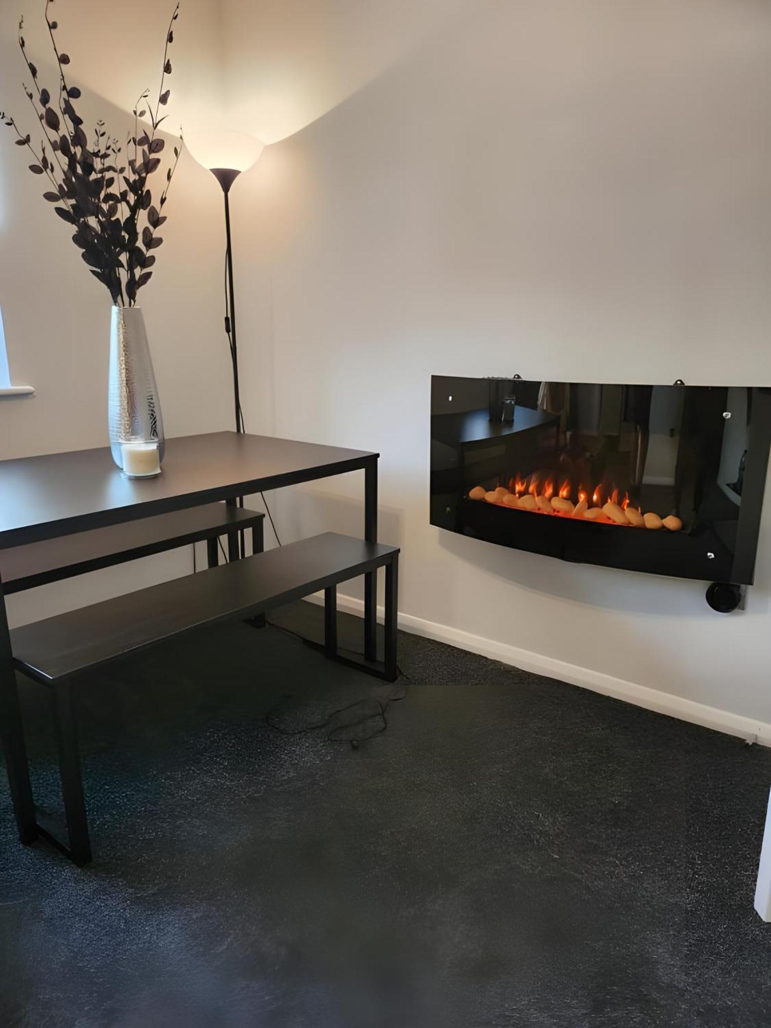 Sleek & Stylish - E15 Apartment With Parking London Exterior photo